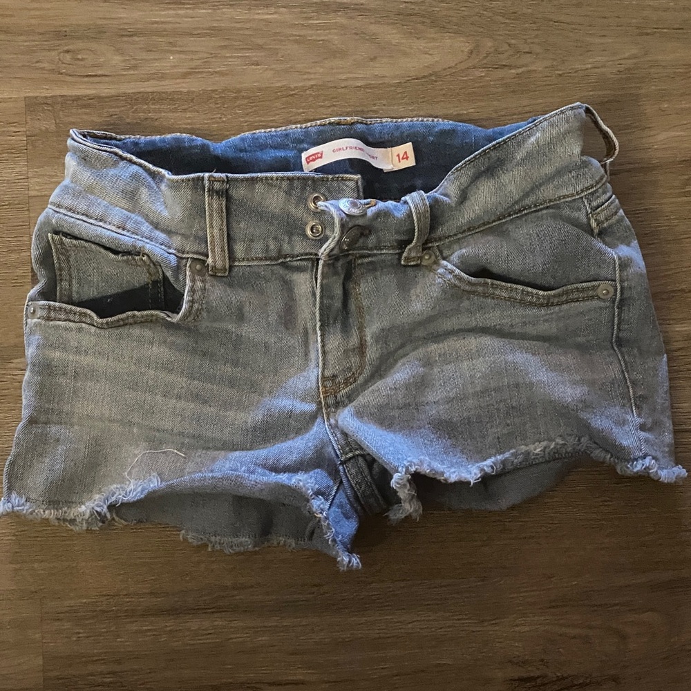 Girls Levi’s Jean Shorts